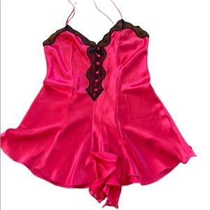 Vintage Sexy silky feel fuchsia with black lace romper. Adjustable straps. Med.